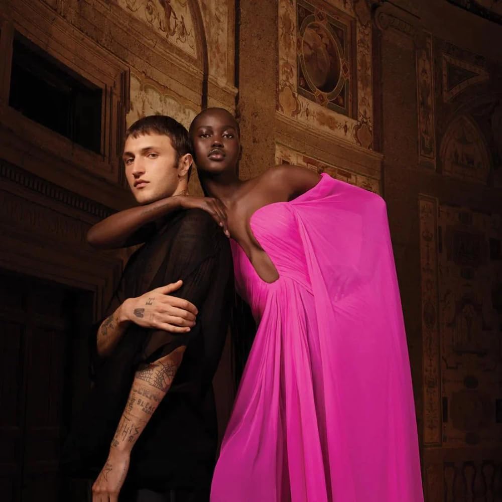 Valentino Born in Roma Uomo Intense Eau de Parfum 50ml Spray - Eau de Perfume at MyBeautyBoutique by Valentino