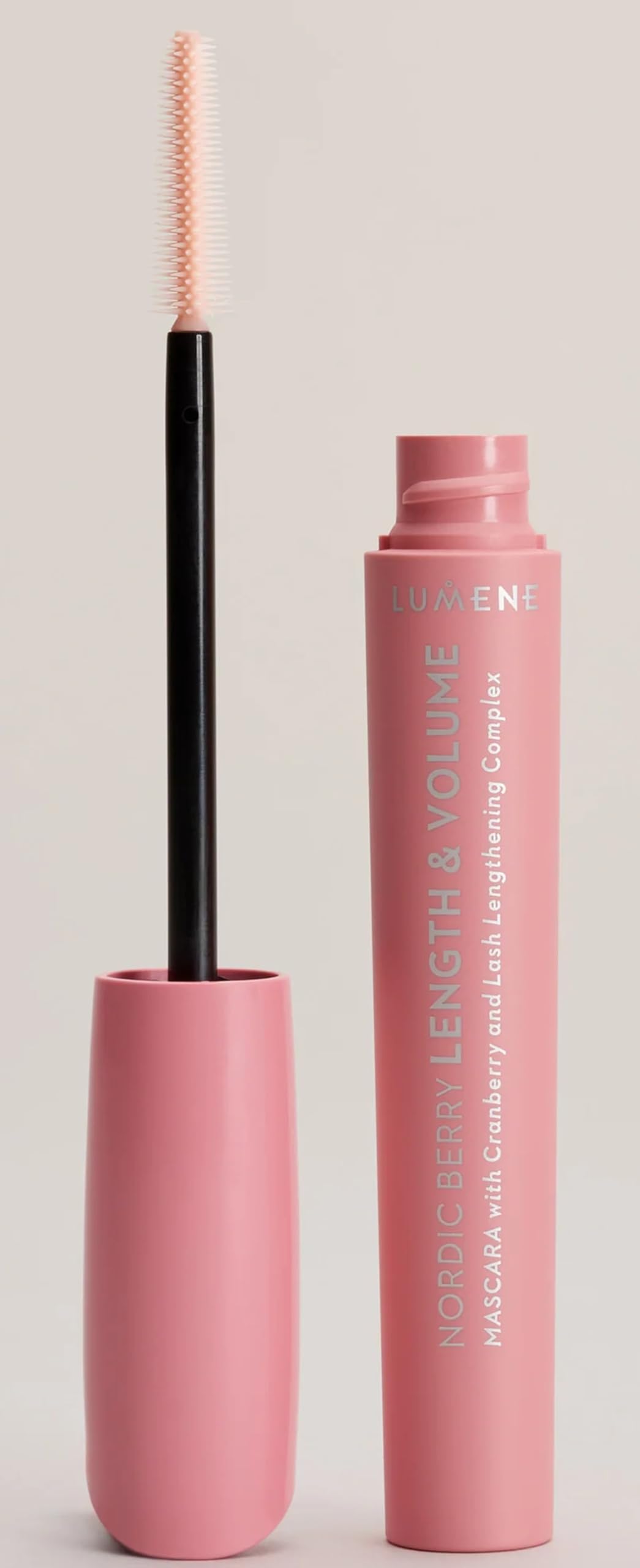 Lumene Nordic Berry Length & Volume Mascara 8ml - Black