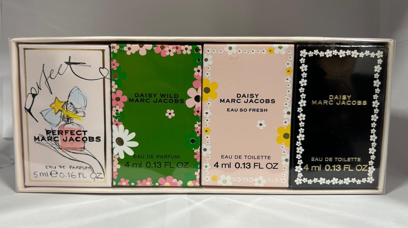 Marc Jacobs Miniature Gift Set 5ml Perfect EDP + 4ml Daisy Wild EDP + 4ml Daisy Eau So Fresh EDT + 4ml Daisy EDT