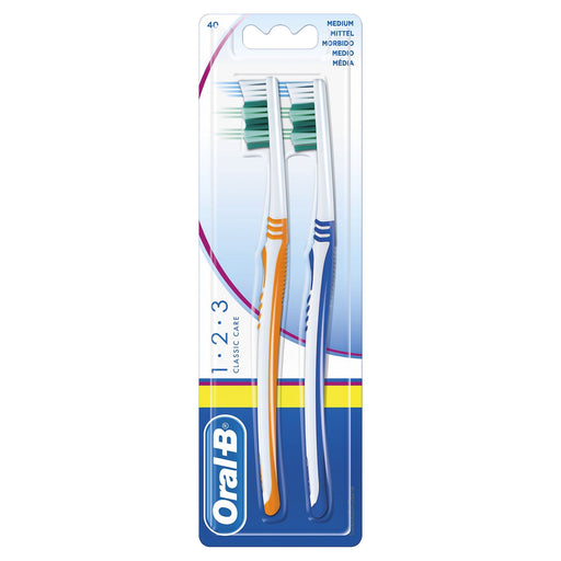 Oral-B 123 Classic Care Medium Manual Toothbrush