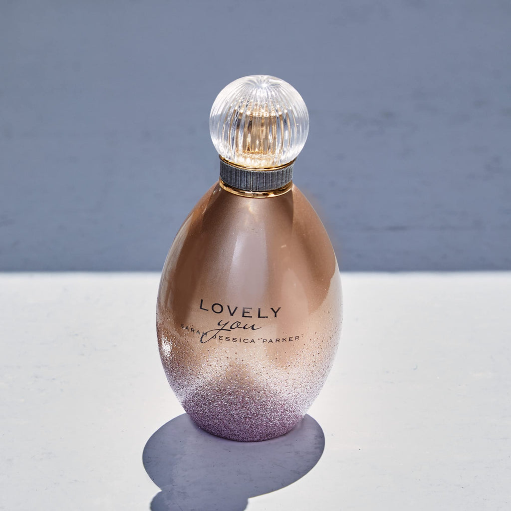 Sarah Jessica Parker Lovely You Gift Set 100ml EDP + 10ml EDP + Bag - Eau de Perfume at MyBeautyBoutique by Sarah Jessica Parker