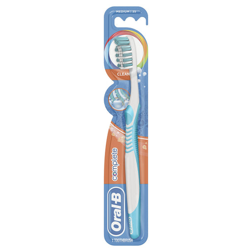 Oral-B Complete Clean Advantage Toothbrush Medium 36