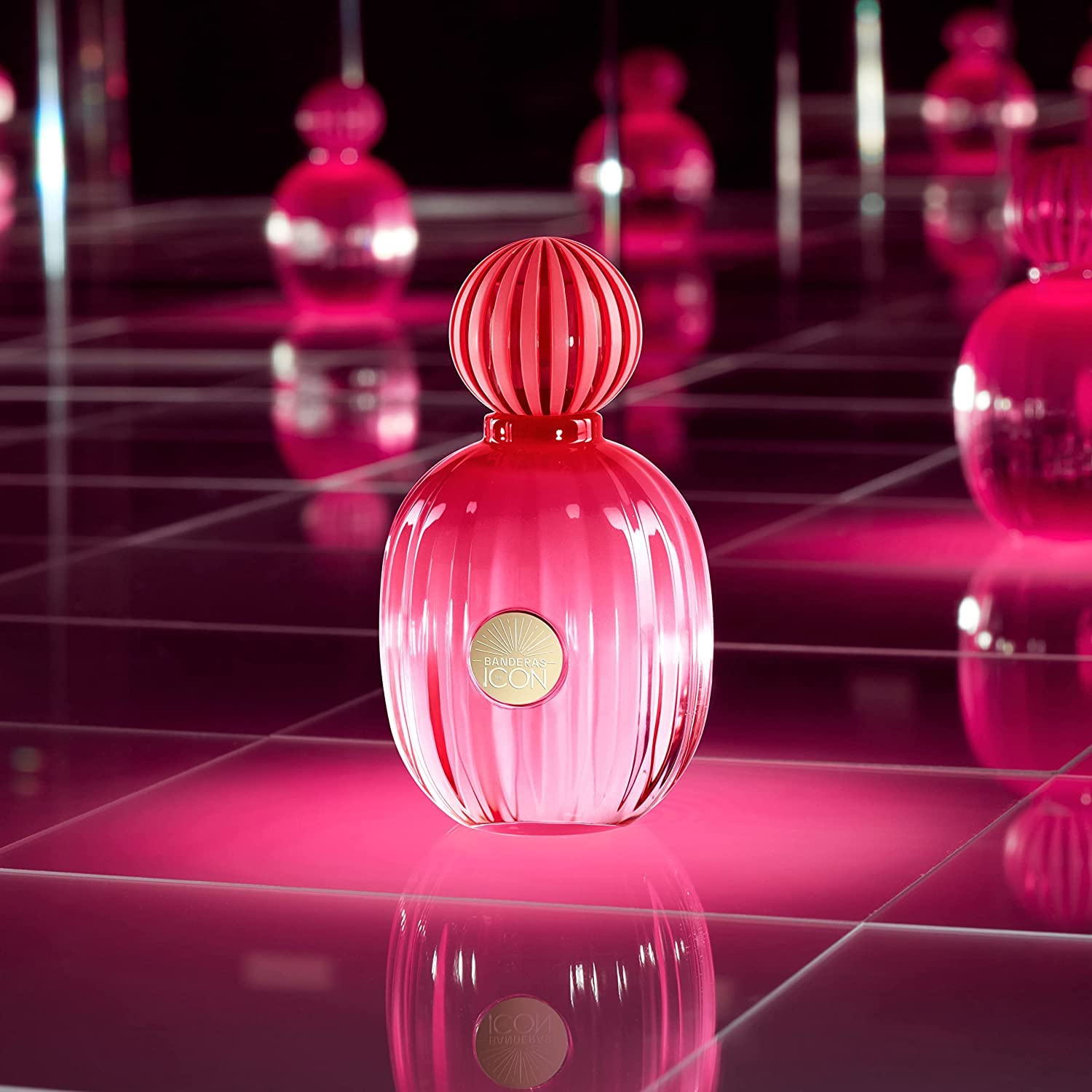 Antonio Banderas The Icon Pour Femme Eau de Parfum 100ml Spray - Fragrance at MyBeautyBoutique by Antonio Banderas