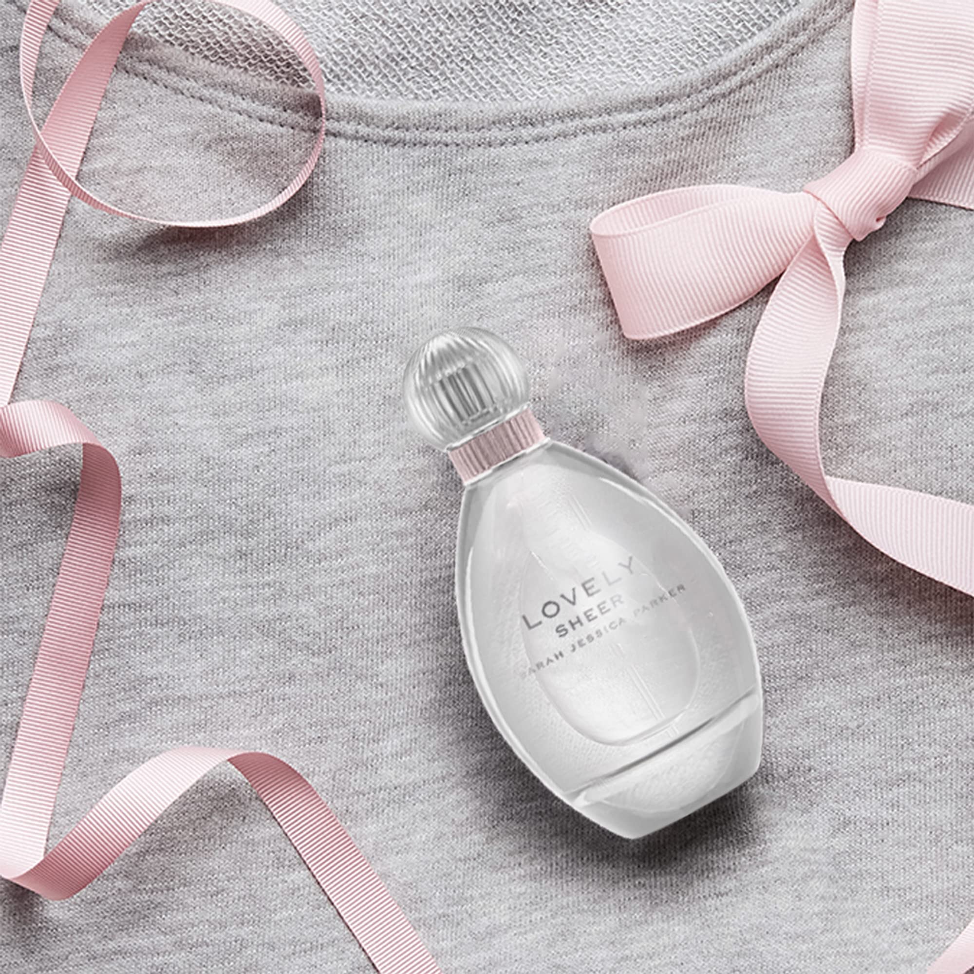 Sarah Jessica Parker Lovely Sheer Body Mist 250ml Spray - Body Mist at MyBeautyBoutique by Sarah Jessica Parker