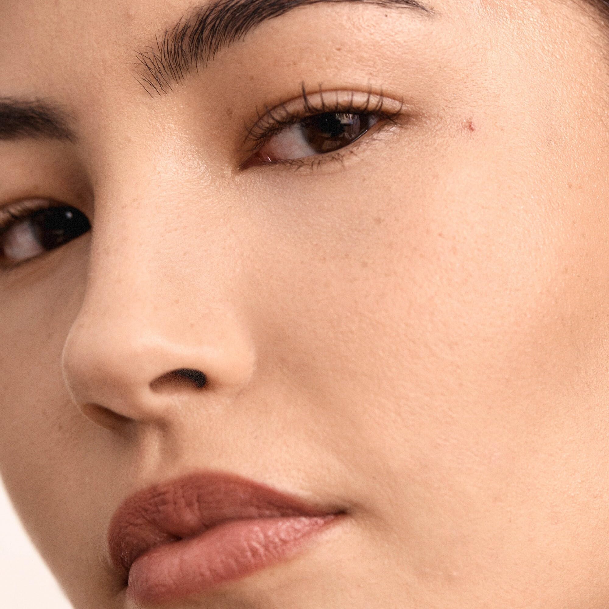 Fenty Beauty Bright Fix Eye Brightener 04 Crepe Concealer 8ml