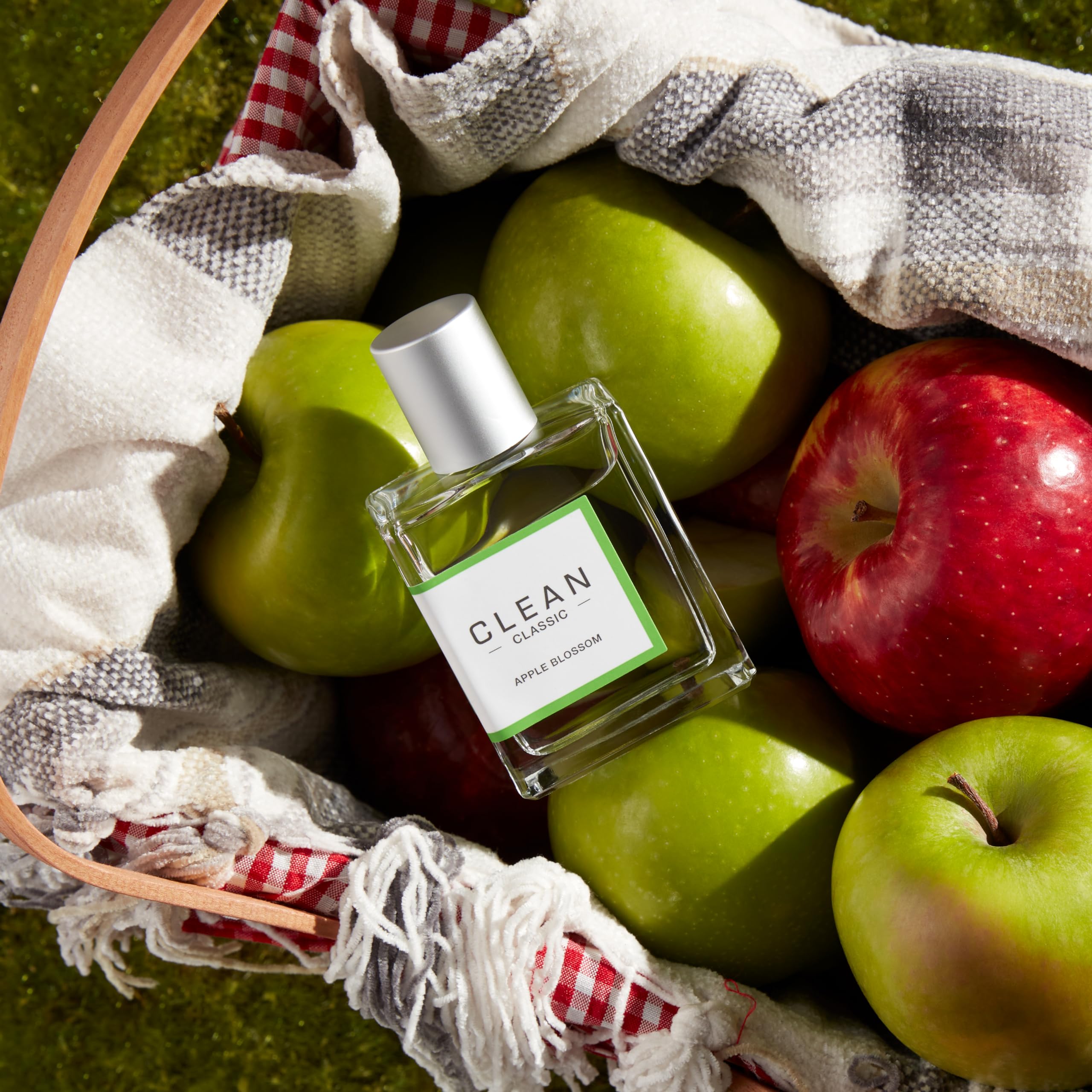 Clean Apple Blossom Eau de Parfum 60ml Spray